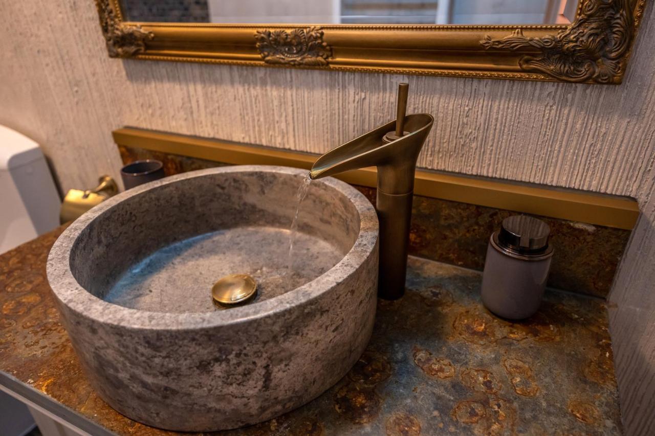 Central Park Apartment سيفِسوارا المظهر الخارجي الصورة